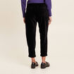 Pantalon coupe mom en velours noir femme