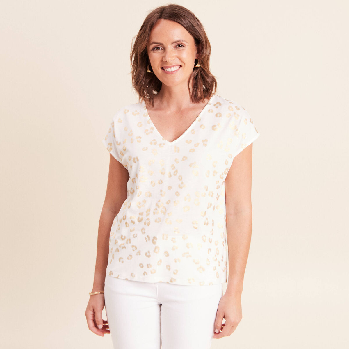 T-shirt droit col v manches courtes couleur or femme