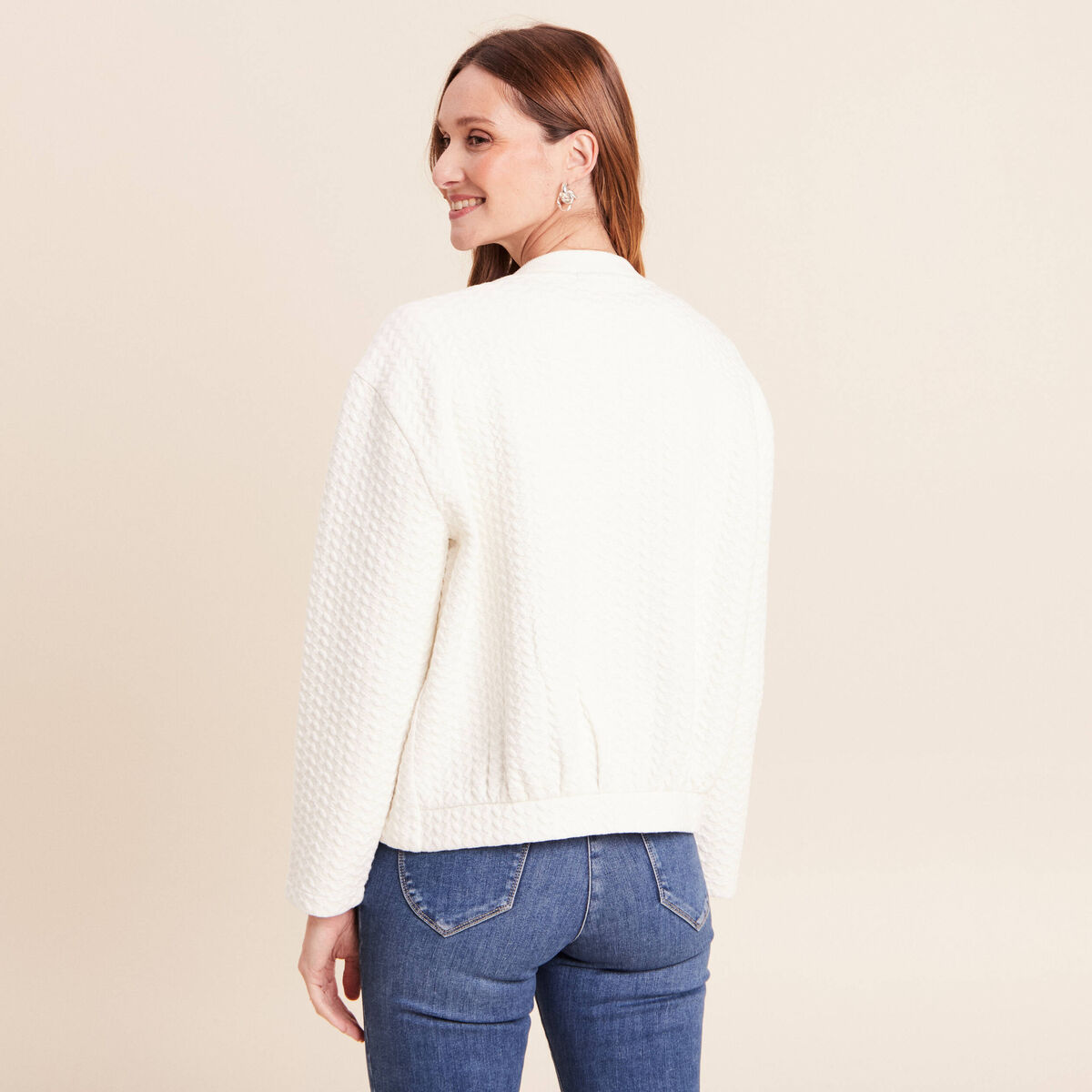 Gilet teddy bas resserr&eacute; manches longues ecru femme