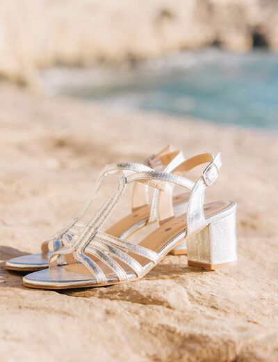 Sandales à talons métallisées couleur argent femme