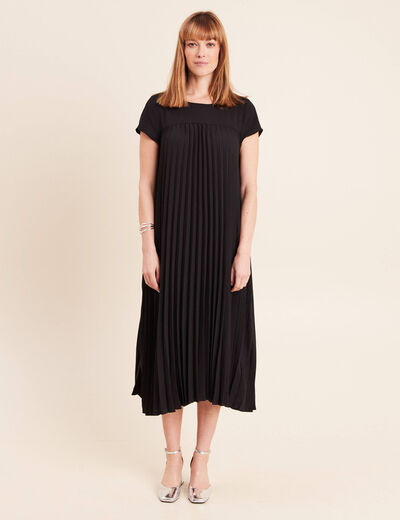 Robe longue &eacute;vas&eacute;e manches courtes noir femme