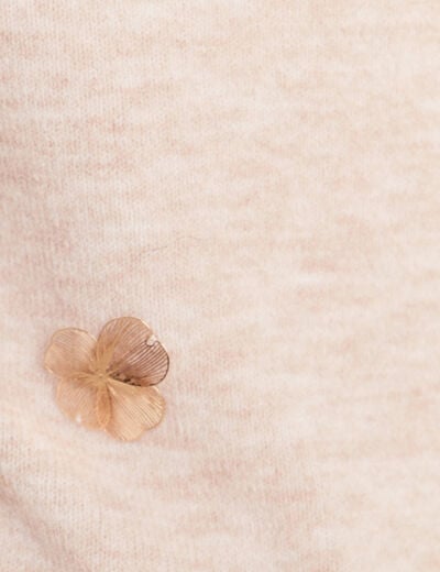 Pull manches courtes d&eacute;tails bijout&eacute;s beige femme