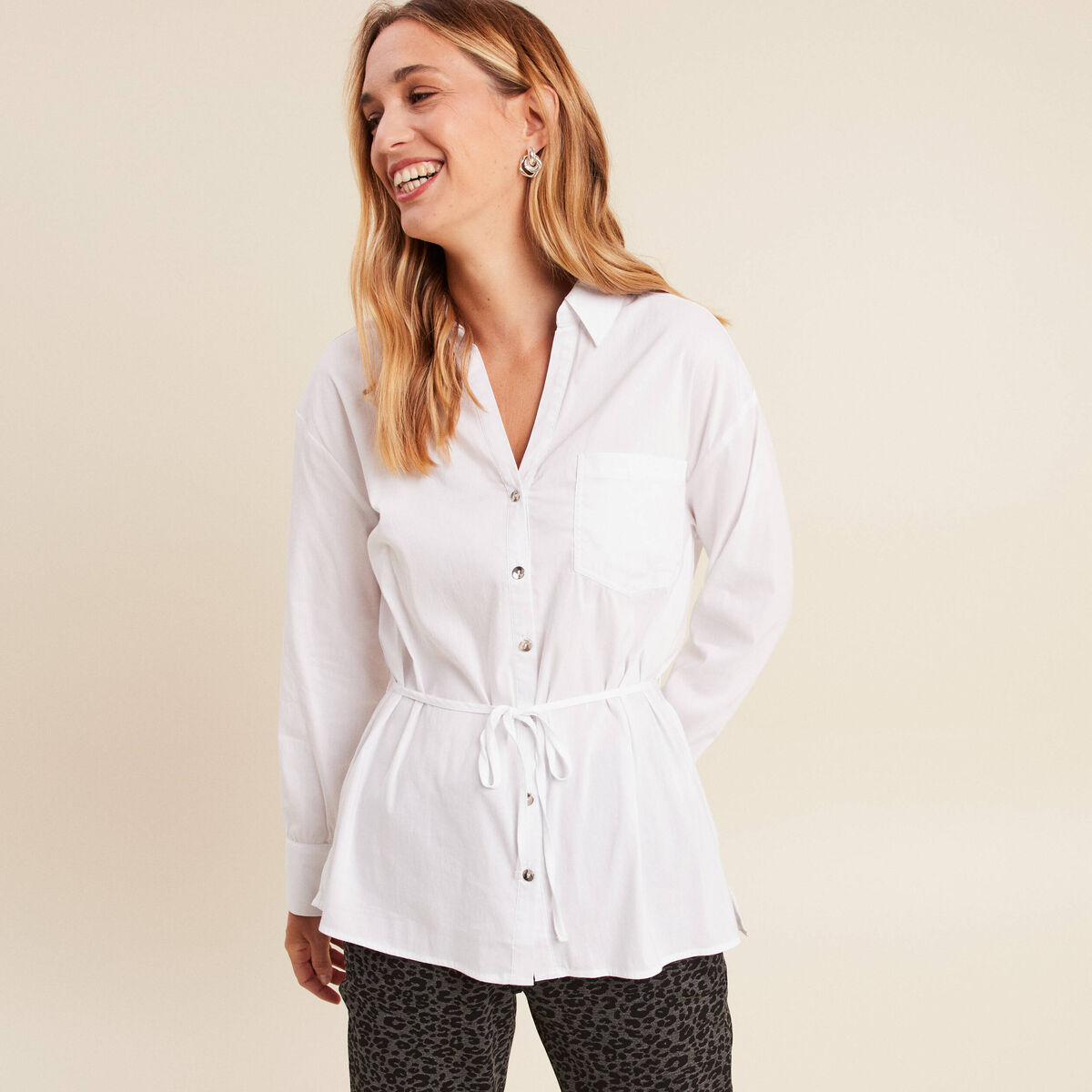 Tunique droite longue col chemise blanc femme