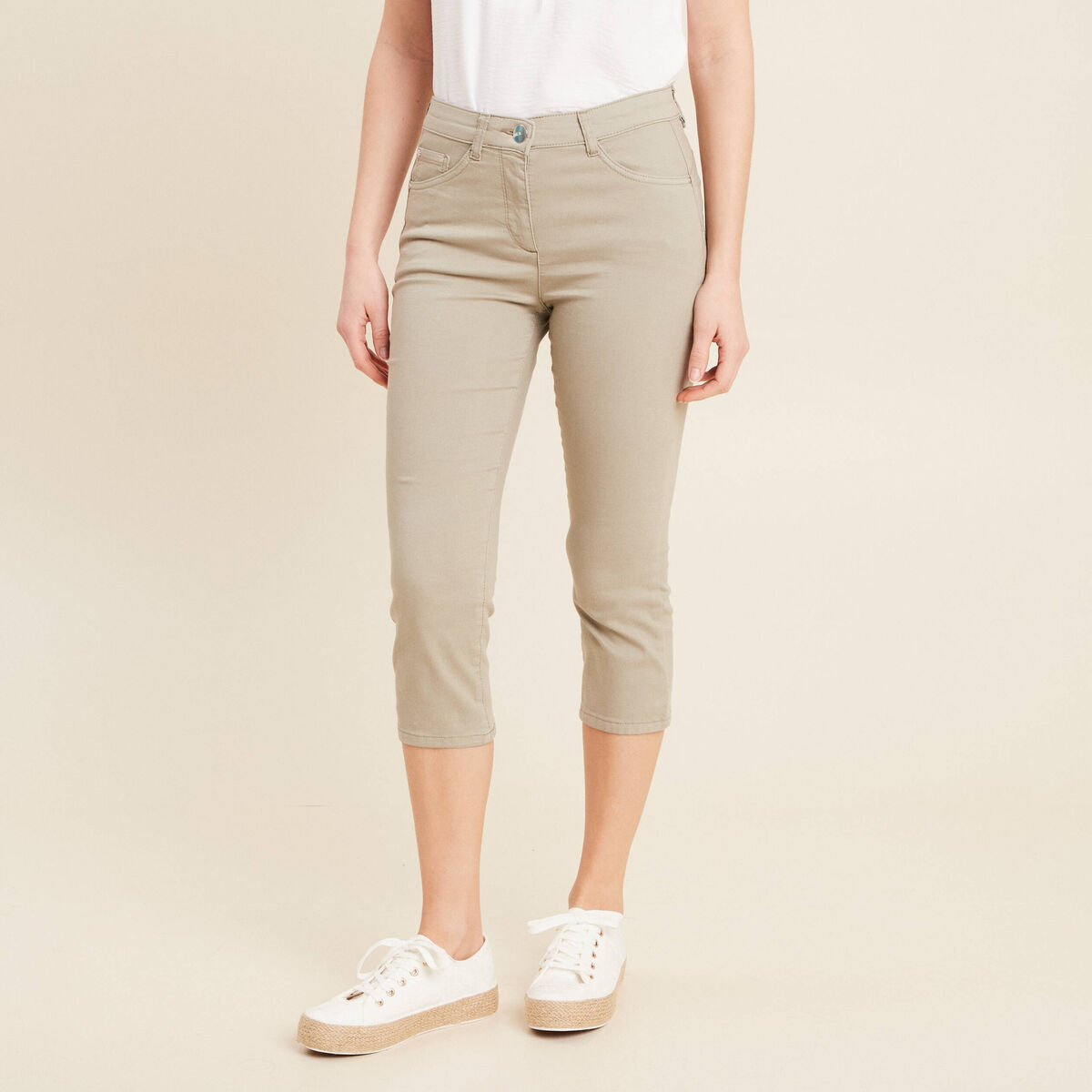 Pantacourt droit taille standard vert clair femme