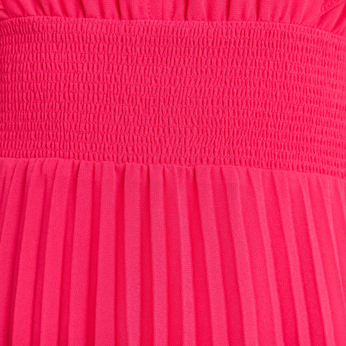 Robe longue &eacute;vas&eacute;e &agrave; volants rose fushia femme