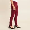 Jean magique L'Unique coupe ajust&eacute;e bordeaux femme