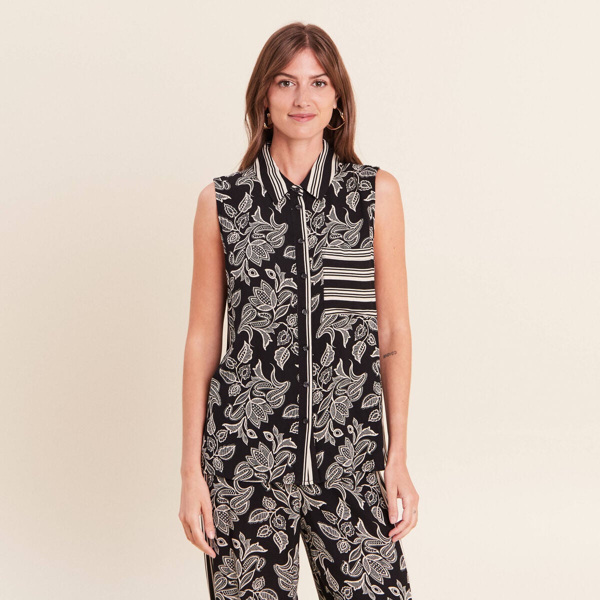 Chemise sans manches col chemise noir femme