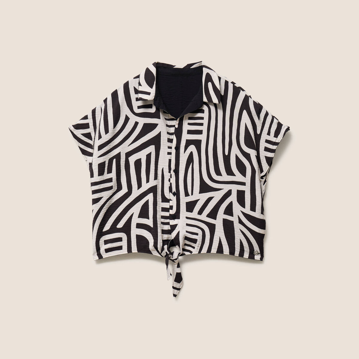 Chemise r&eacute;versible ample manches courtes noir femme
