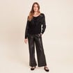 Pull ajust&eacute; col bateau strass noir femme