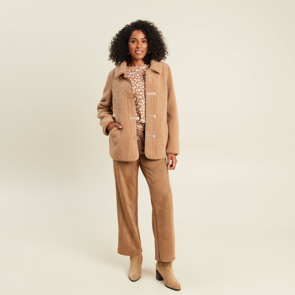 Manteau droit effet mouton beige femme