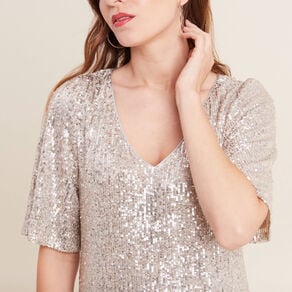 robe evasee sequins couleur or femme Robe évasée sequins couleur or femme