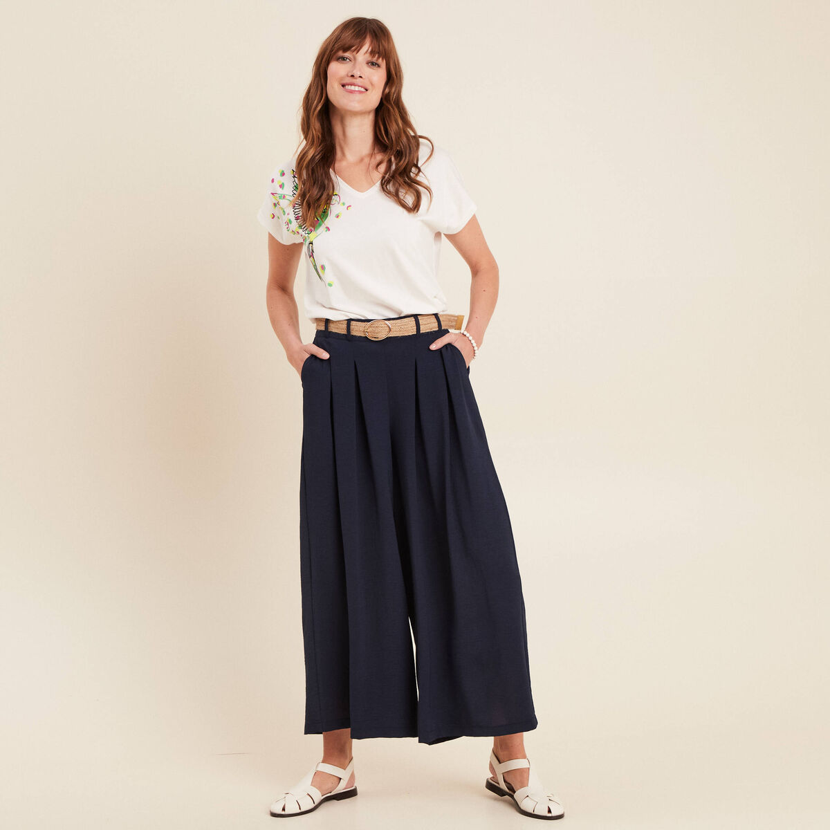 T-shirt col V manches courtes ecru femme