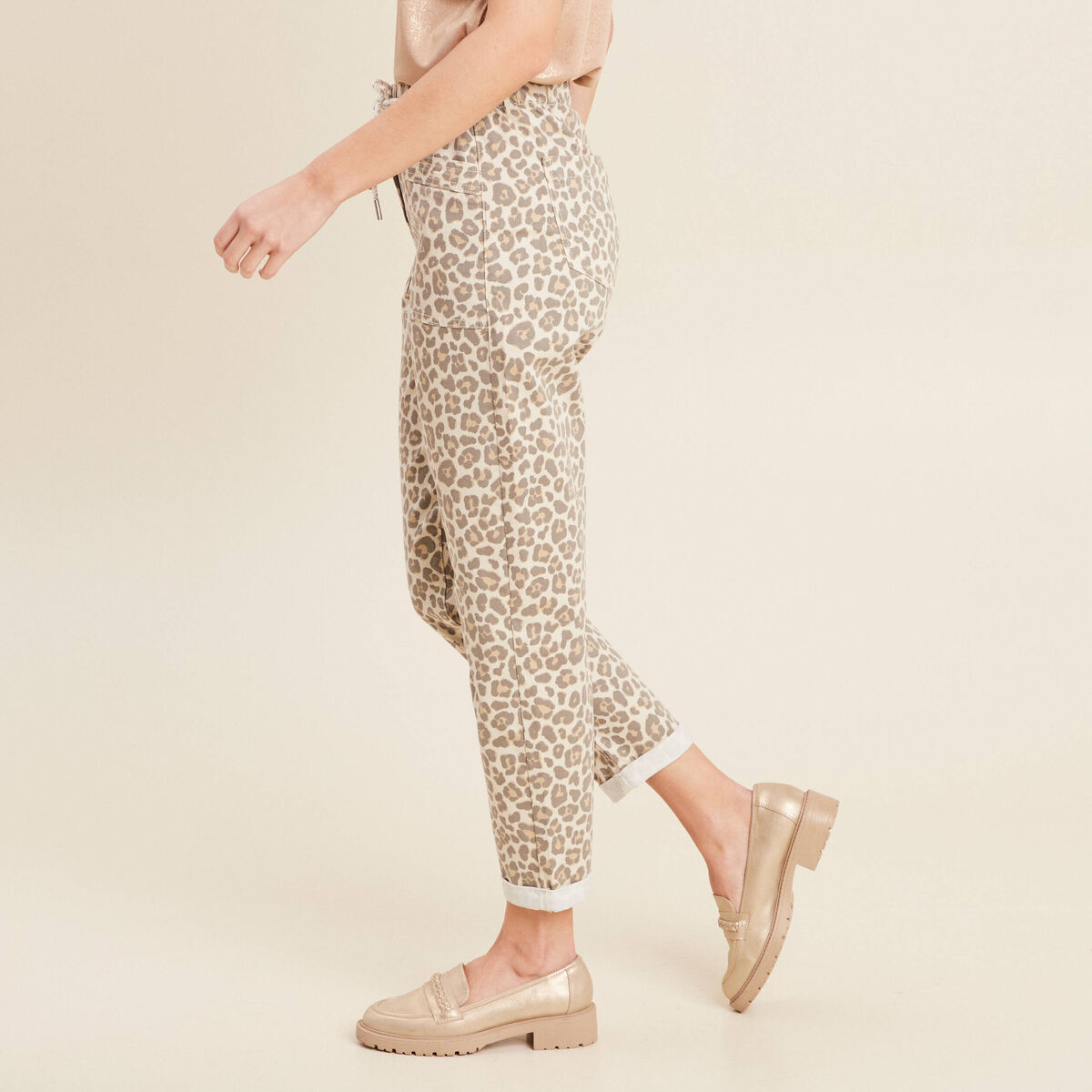 Pantalon coupe mom 7/8&egrave;me blanc femme