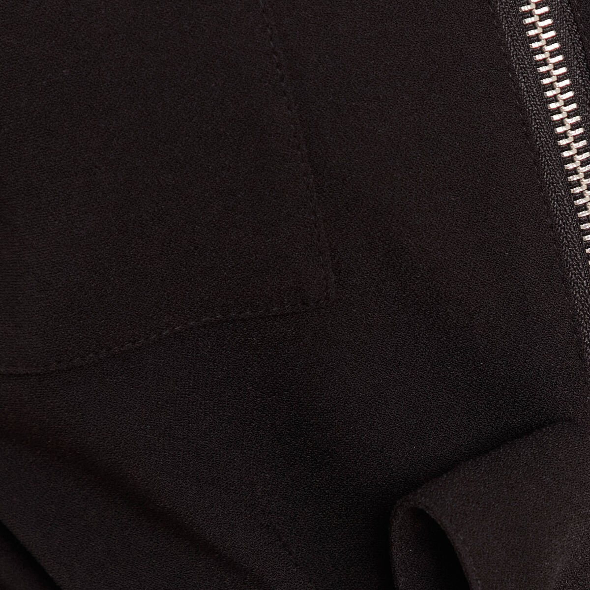 Robe courte manches courtes noir femme