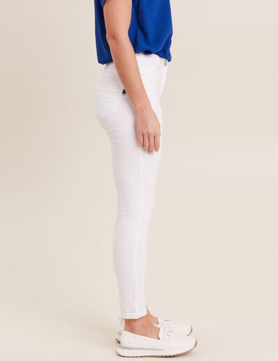 Jean coupe ajust&eacute;e 7/8&egrave;me blanc femme