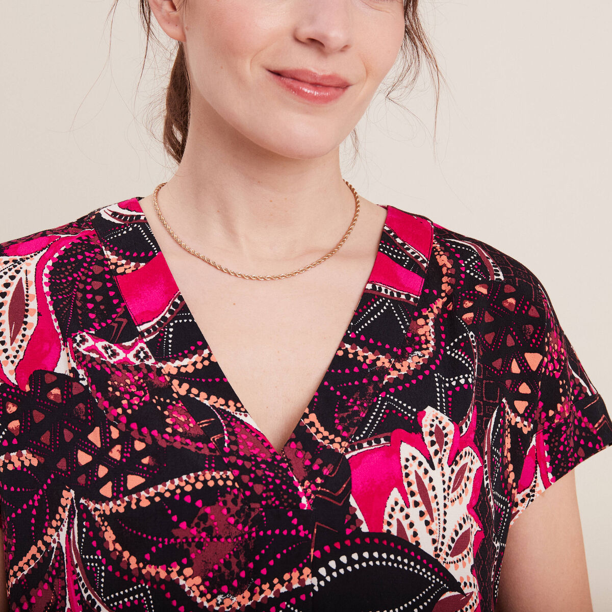 Blouse manches courtes noir femme