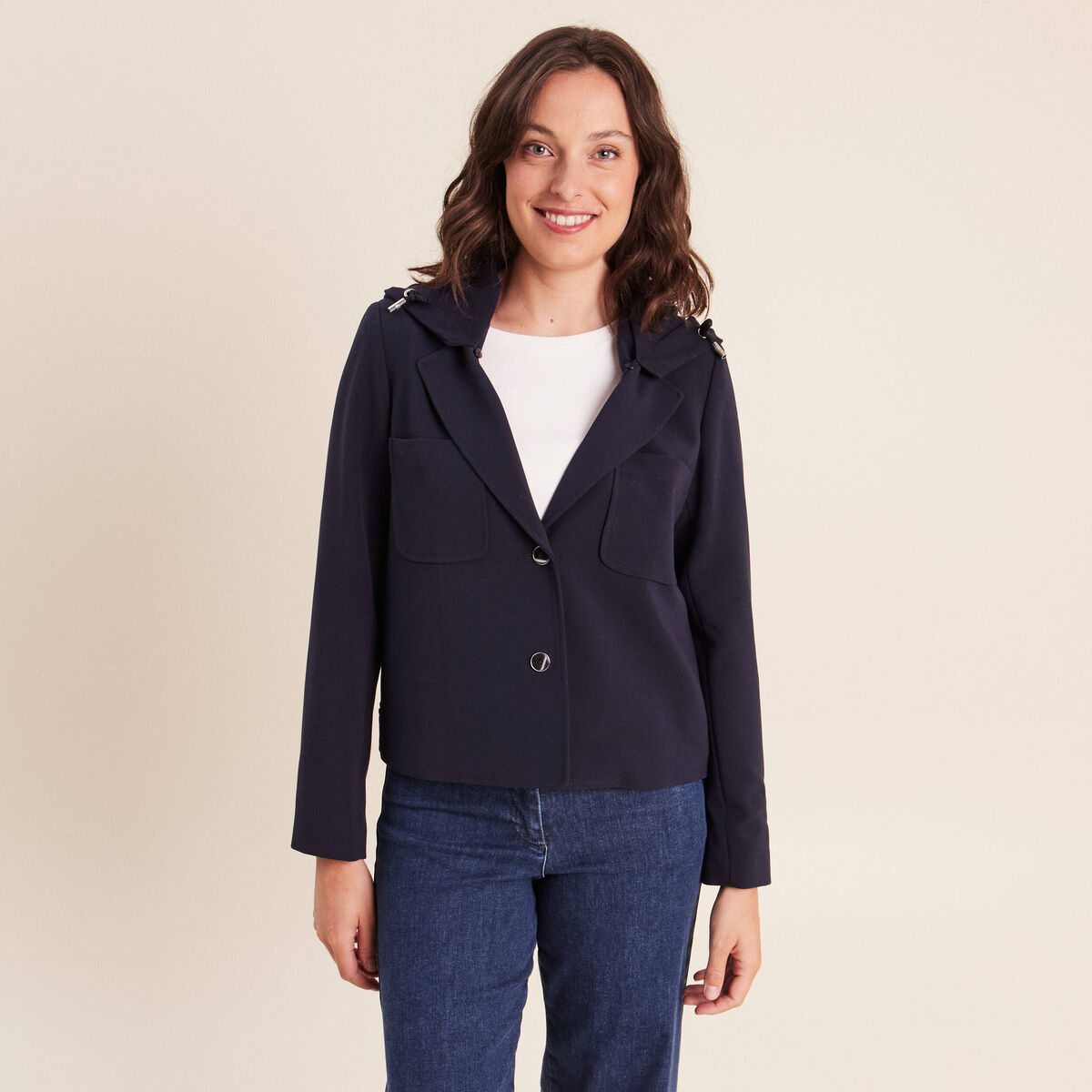 veste cintr&eacute;e doubl&eacute;e avec capuche bleu fonc&eacute; femme