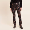 Pantalon ajust&eacute; taille haute denim noir enduit femme