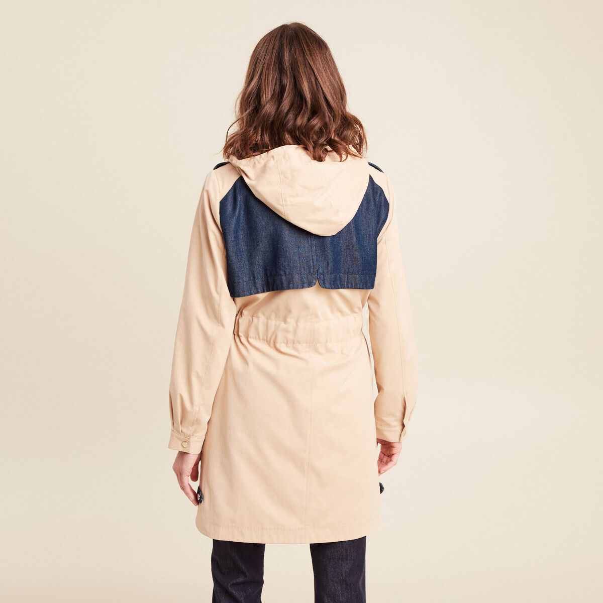 Trench d&eacute;perlant avec capuche doubl&eacute; beige femme