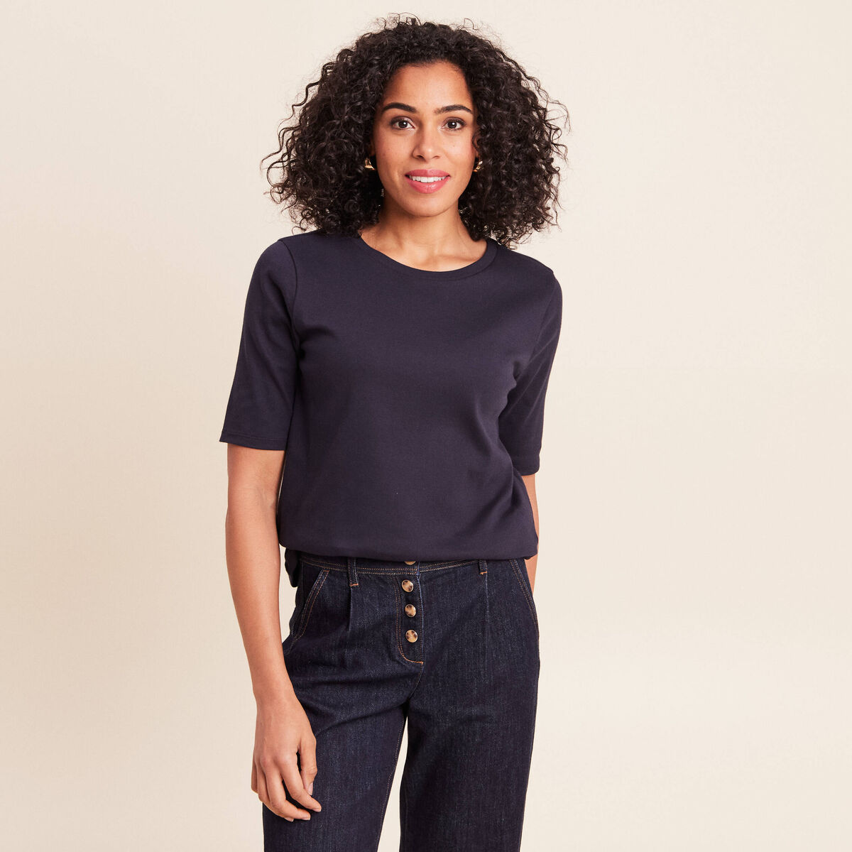 T-shirt ajust&eacute; col rond manches coudes bleu fonc&eacute; femme