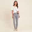 Jean magique L'Unique coupe ajust&eacute;e denim gris femme