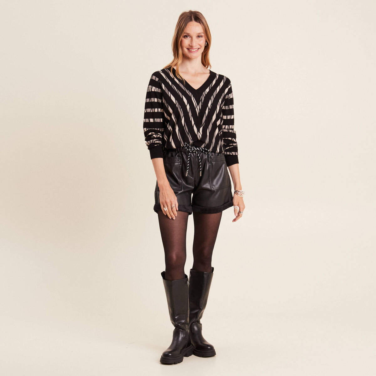 Pull manches longues noir femme