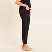 Pantalon mom 7/8&egrave;me en coton noir femme