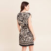 Robe droite courte col V manches courtes noir femme