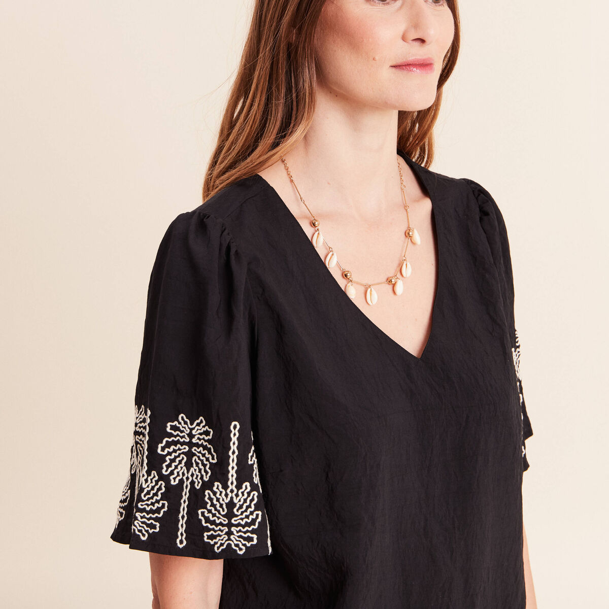 Blouse droite courte manches coudes noir femme