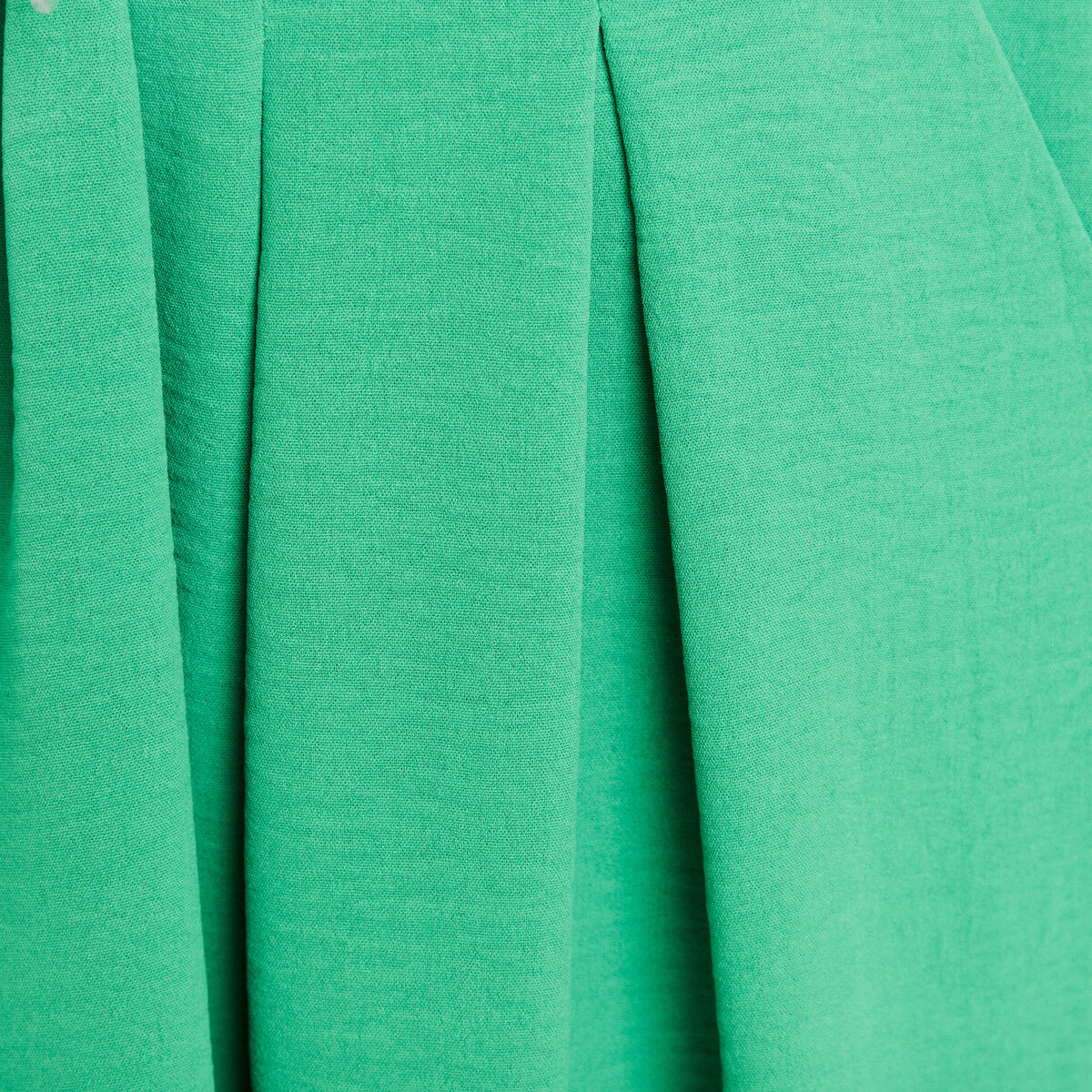 Jupe longue évasée ceinturée vert femme