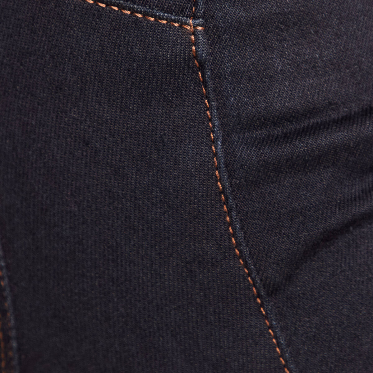 Jean magique L'Unique coupe ajust&eacute;e denim brut femme