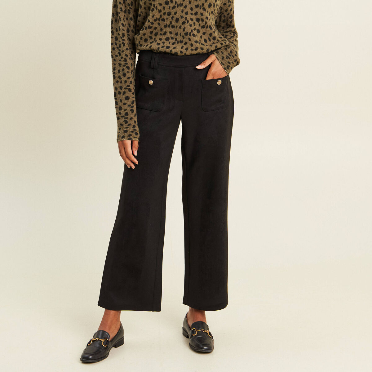 Pantalon aspect daim noir femme