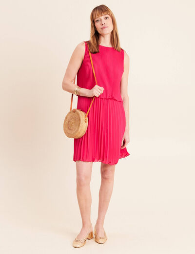 Robe pliss&eacute;e sans manches col rond rose fushia femme