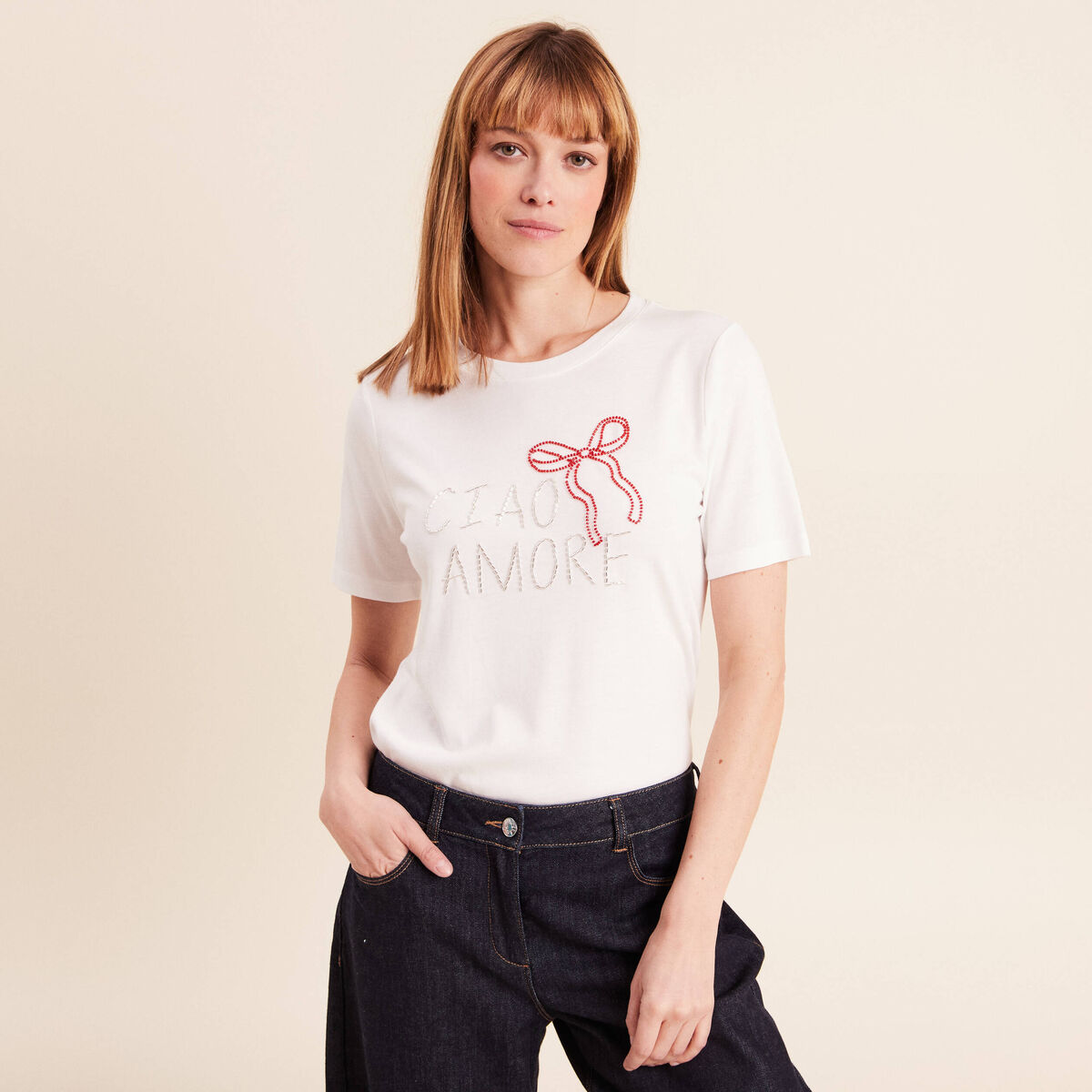 T-shirt col rond manches courtes brod&eacute; ecru femme