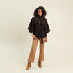 Poncho ceintur&eacute; en polyester recycl&eacute; marron fonc&eacute; femme