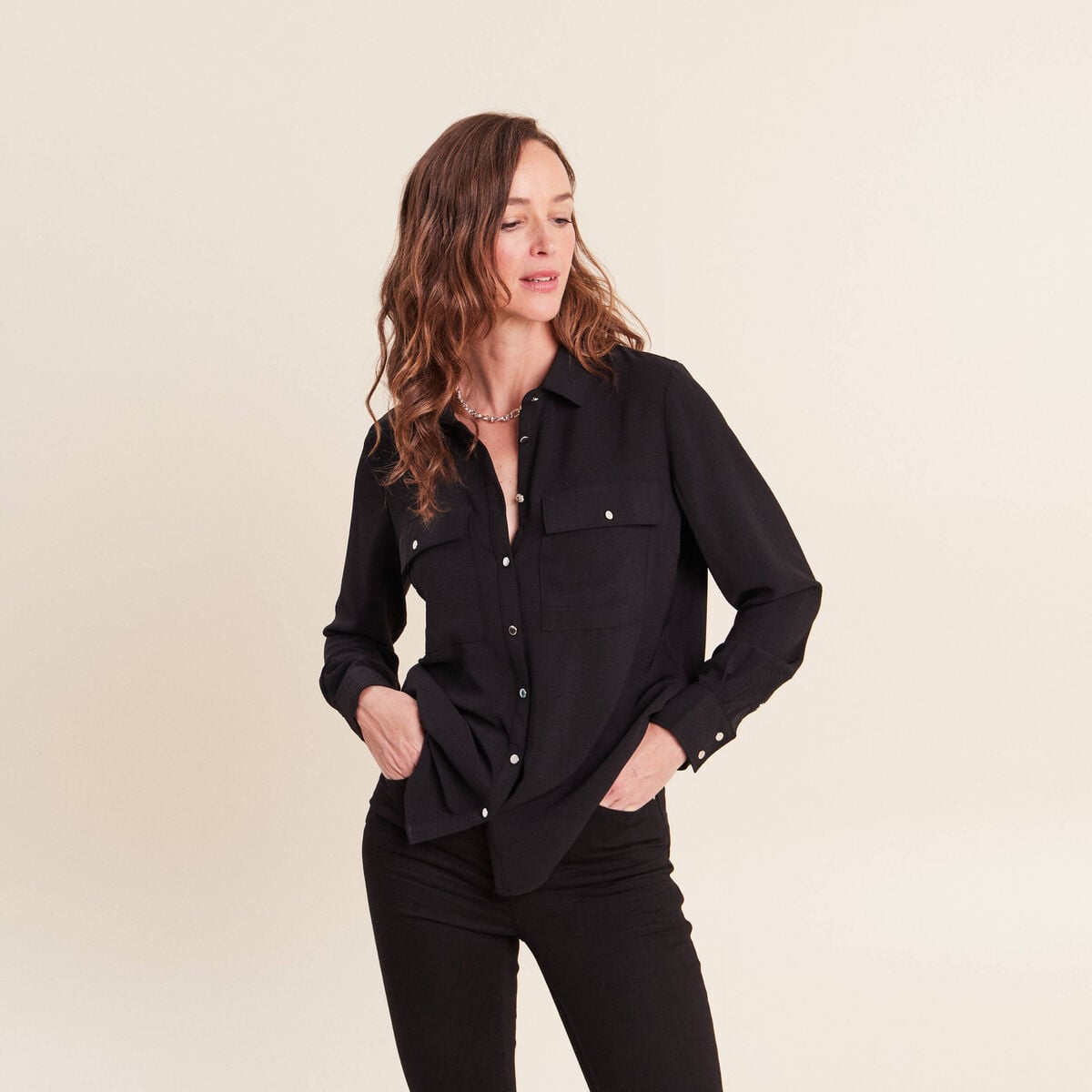 Chemise manches longues noir femme