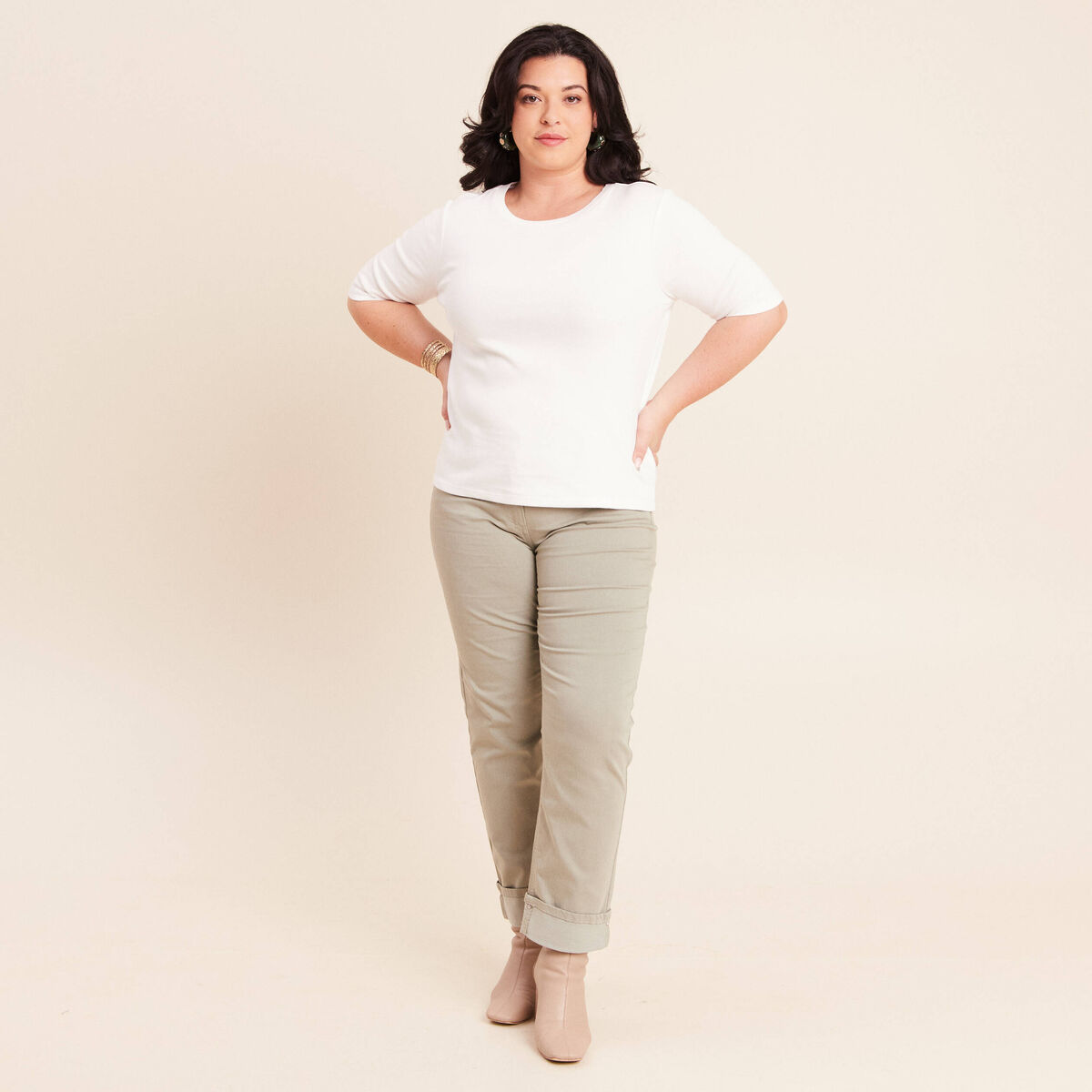 T-shirt ajust&eacute; col rond manches coudes ecru femme