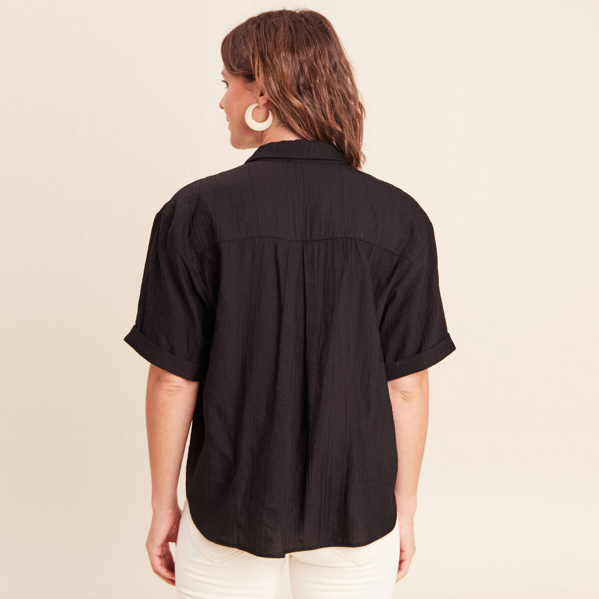 Chemise col chemise manches courtes noir femme