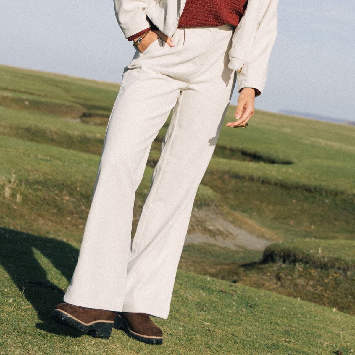 Pantalon taille haute en velours sable femme