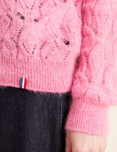 Pull ajour&eacute; col rond manches longues rose fushia femme