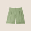 Short droit à pinces vert olive femme