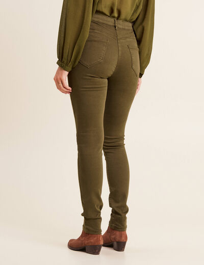 Jean magique L'Unique coupe ajust&eacute;e vert kaki femme