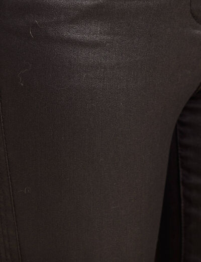 Pantalon ajusté enduit noir femme