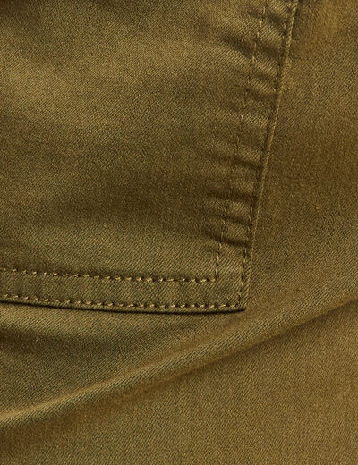 Pantalon coupe mom 7/8&egrave;me vert olive femme