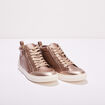 Baskets montantes métallisées rose clair femme