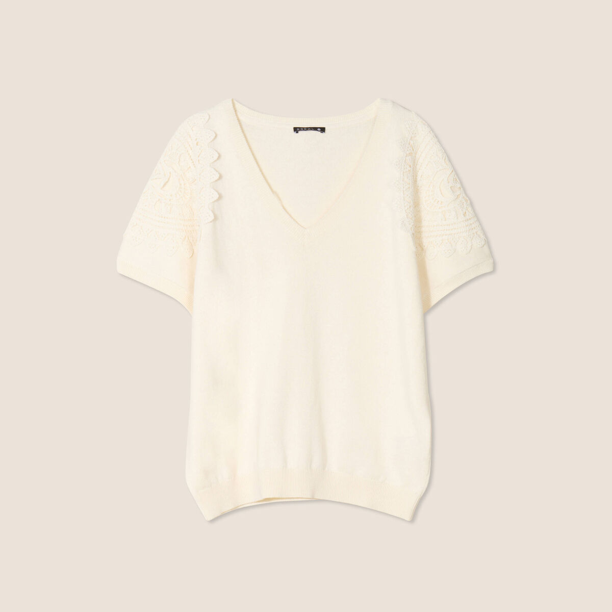 Pull col V manches courtes ecru femme