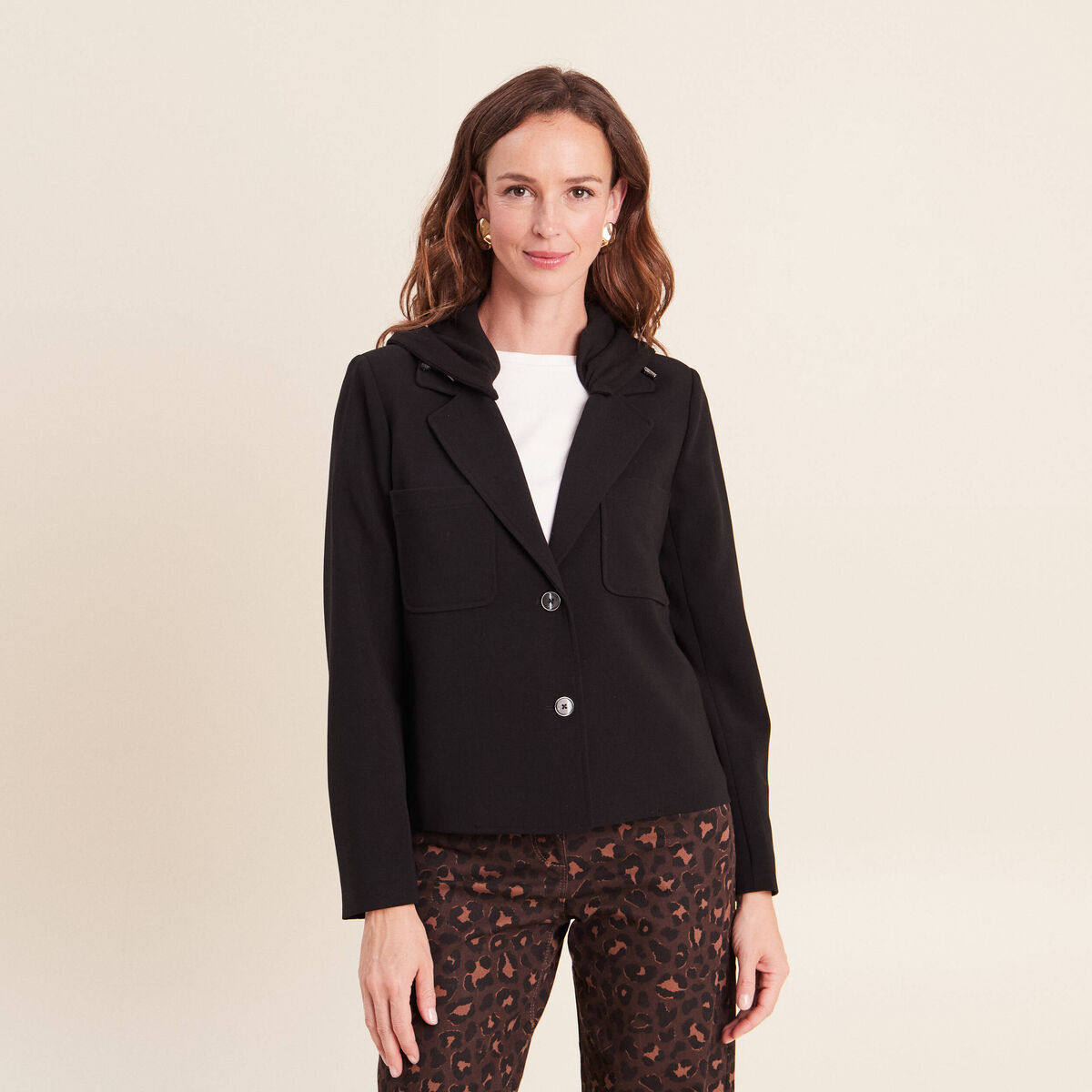 veste cintr&eacute;e doubl&eacute;e avec capuche noir femme