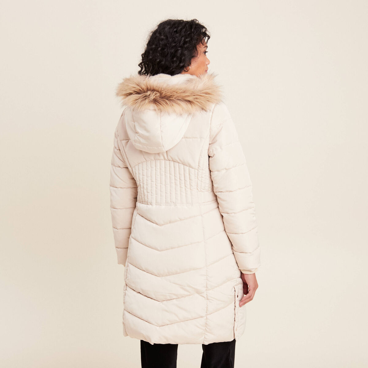 Doudoune déperlante longue à capuche beige femme