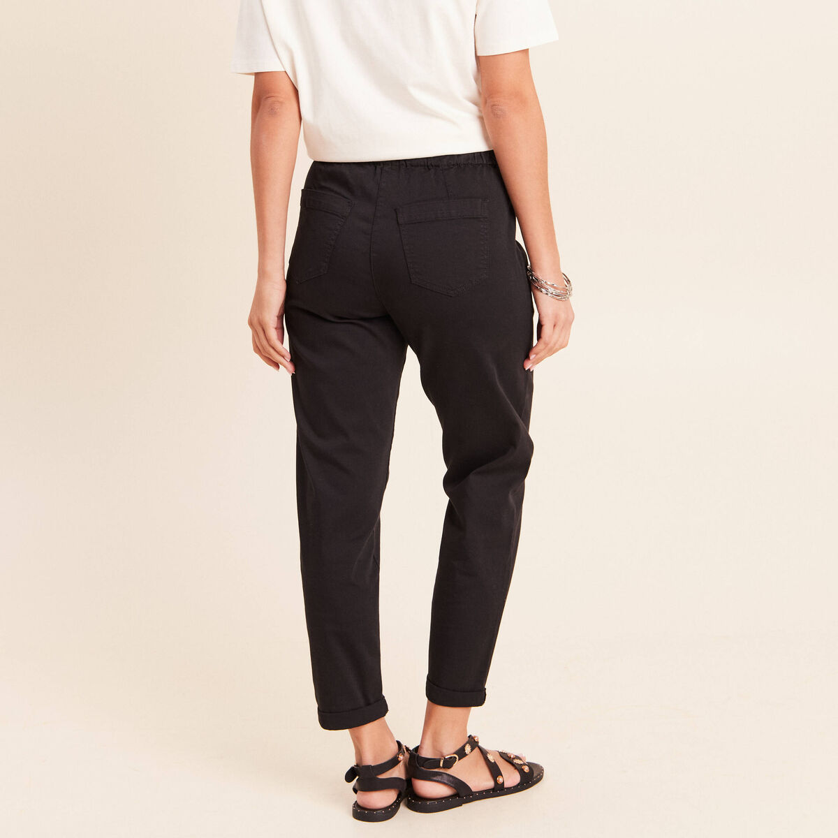 Pantalon coupe mom 7/8&egrave;me noir femme