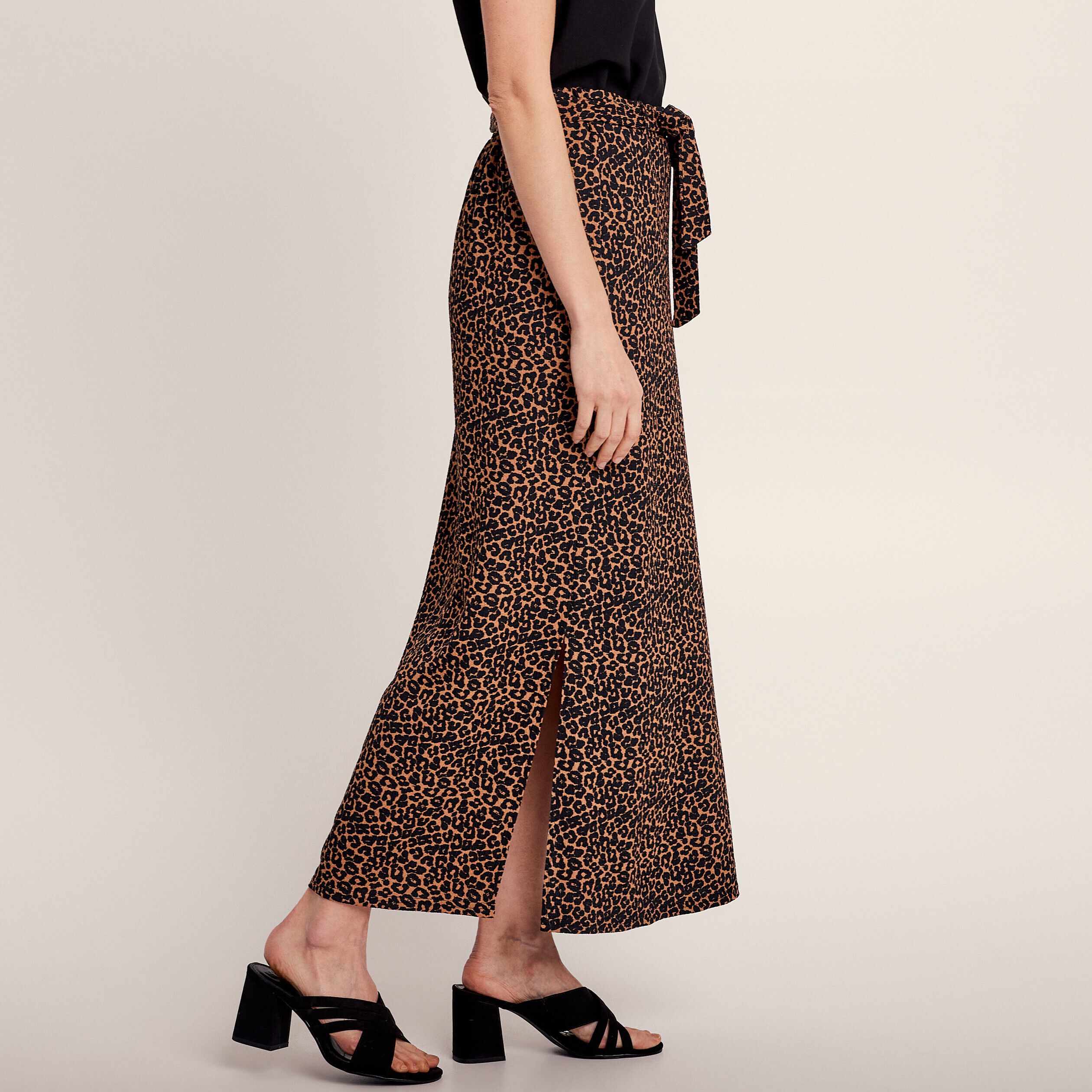 Jupe évasée Neuve BREAL Taille 40 - Imprimé Floral, élastiquée, Viscose (Neuf Sans étiquettes)